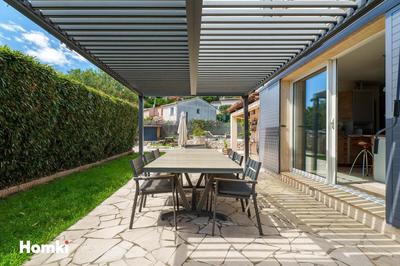 Maison - 171 m² - 6 pièces