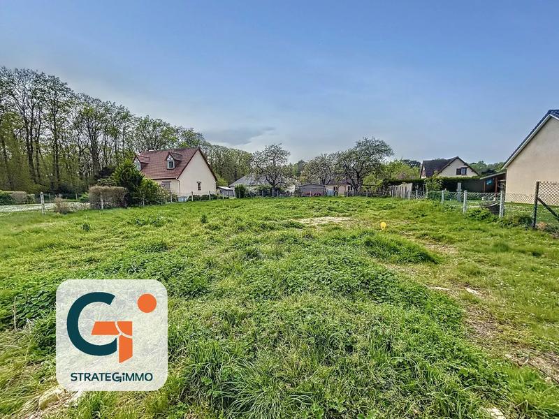 Terrain constructible - 800 m²