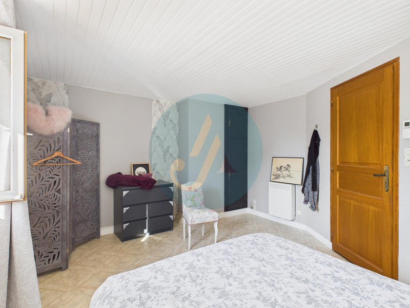 Maison - 115 m² - 6 pièces