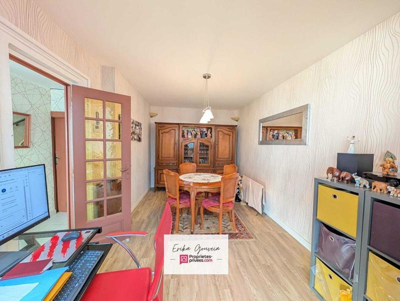 Maison - 140 m² - 7 pièces