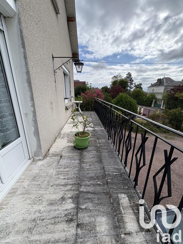 Maison - 188 m² - 7 pièces