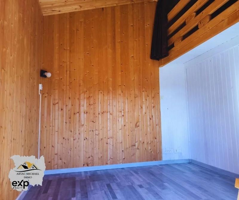 Propriété - 171 m² - 7 pièces