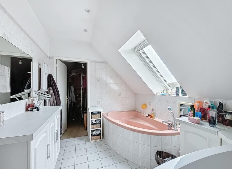 Maison contemporaine - 96 m² - 6 pièces