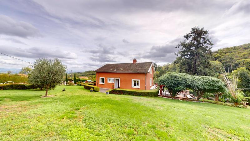 Villa - 200 m² - 7 pièces