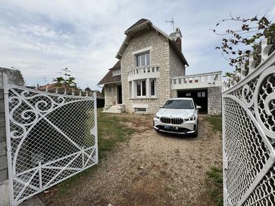 Maison ancienne - 112 m² - 4 pièces