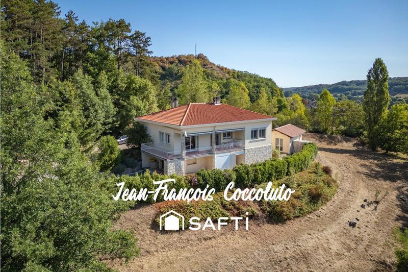 Maison - 174 m² - 5 pièces