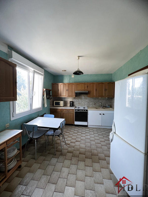 Propriété - 230 m² - 7 pièces