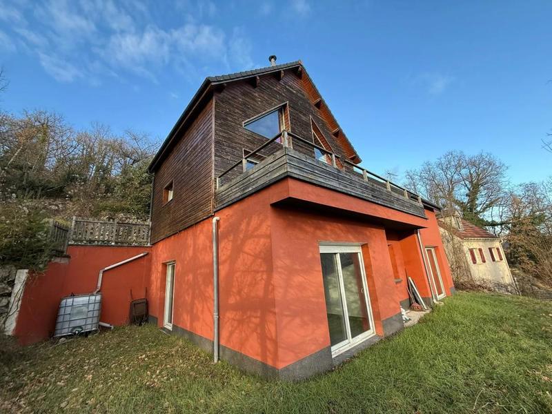 Maison - 170 m² - 7 pièces