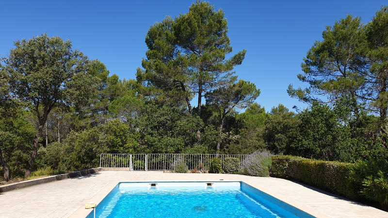 Villa - 169 m² - 6 pièces