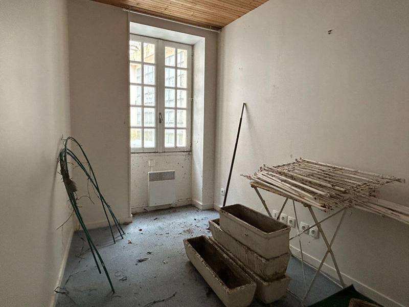 Immeuble - 8 pièces