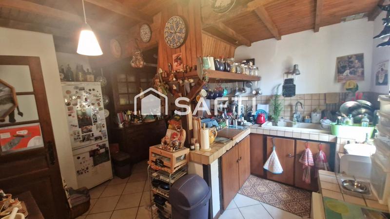 Maison - 204 m² - 7 pièces