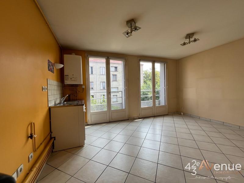Appartement - 79 m² - 4 pièces
