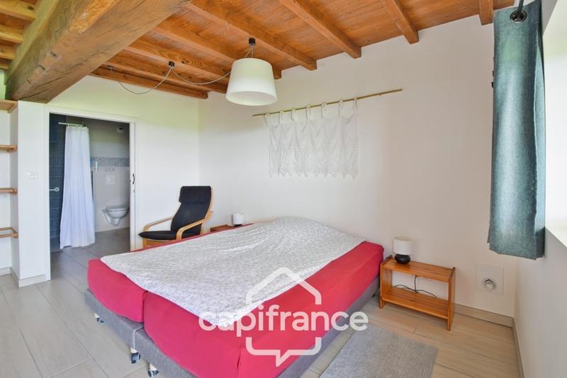 Maison - 470 m² - 12 pièces