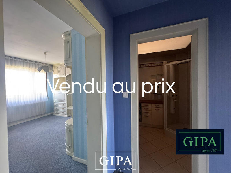 Maison ancienne - 212 m² - 7 pièces