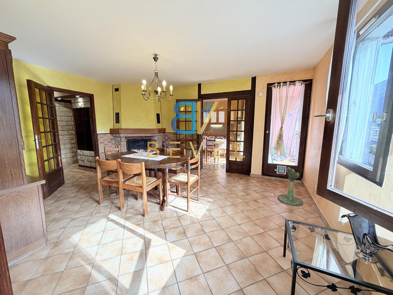 Appartement - 77 m² - 4 pièces