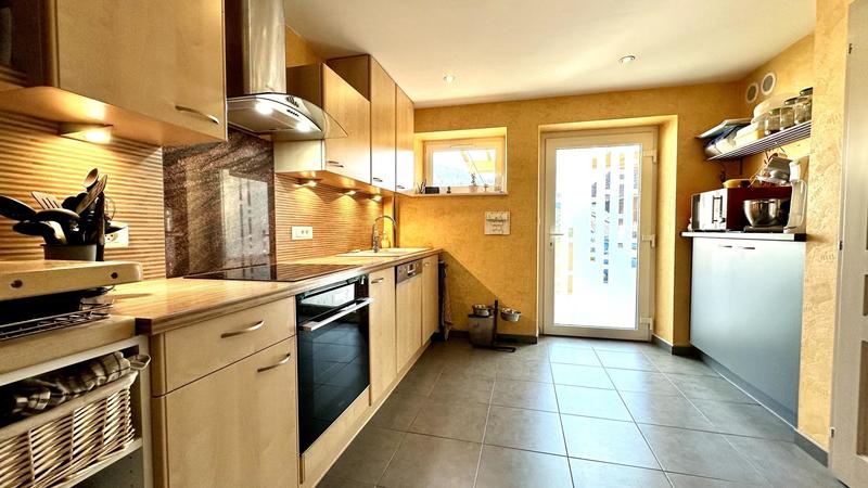 Maison - 147 m² - 6 pièces