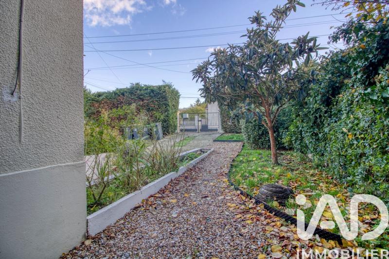 Maison - 90 m² - 6 pièces