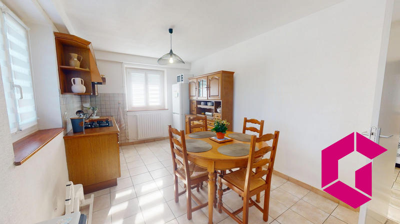 Maison - 175 m² - 6 pièces