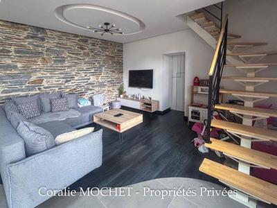 Maison - 145 m² - 7 pièces
