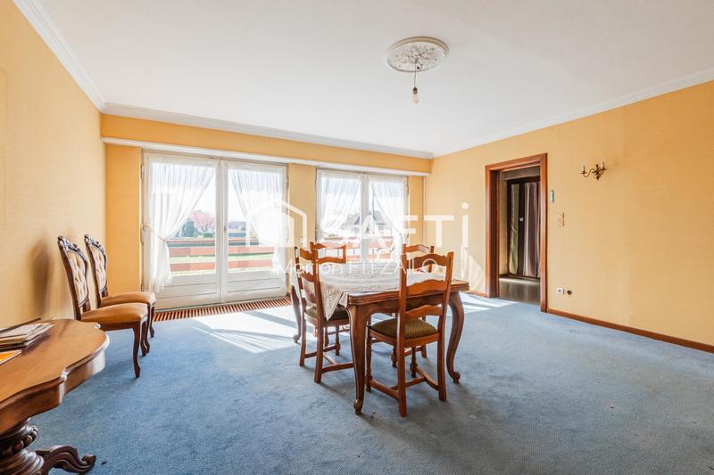 Maison - 251 m² - 10 pièces