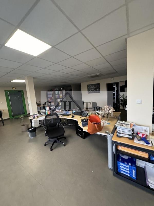 Immeuble - 1 500 m²