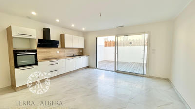 Maison - 101 m² - 4 pièces