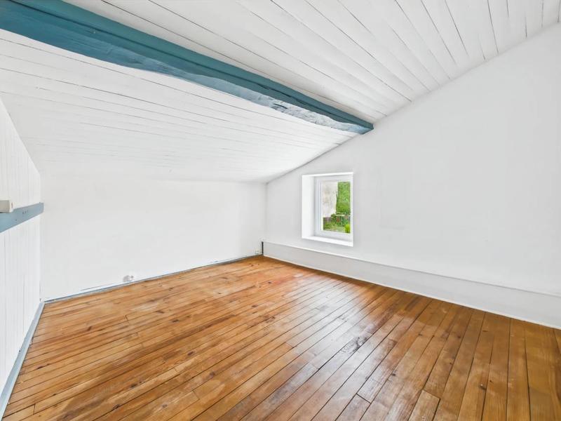 Maison - 291 m² - 6 pièces