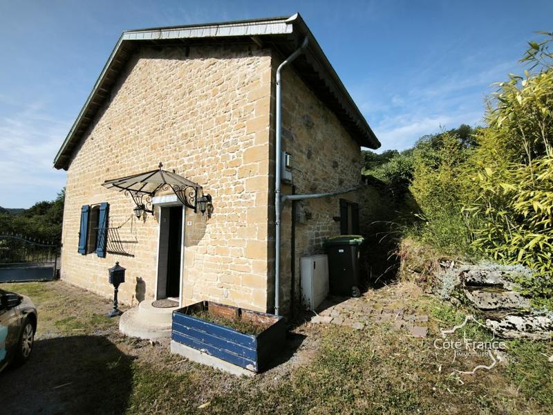 Maison - 100 m² - 5 pièces