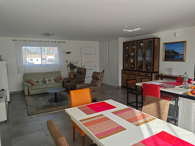 Maison - 98 m² - 4 pièces