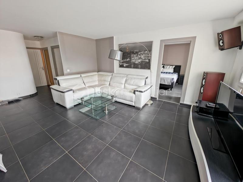 Appartement - 87 m² - 4 pièces