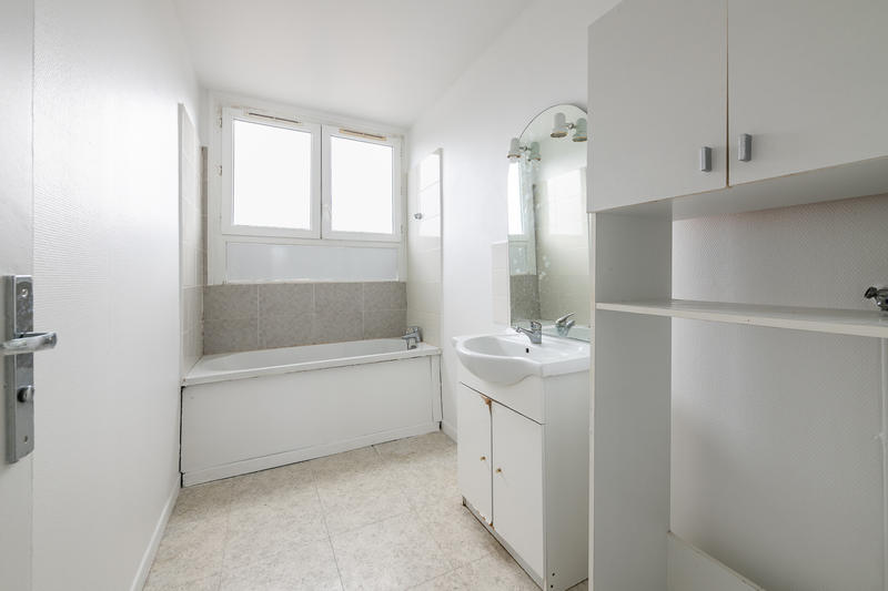 Appartement - 80 m² - 4 pièces