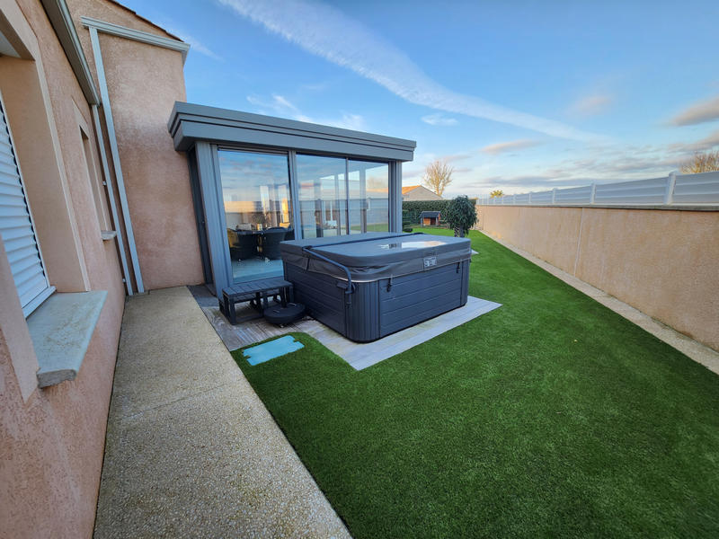 Maison - 88 m² - 4 pièces