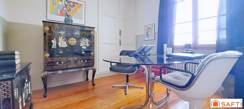 Maison - 269 m² - 8 pièces