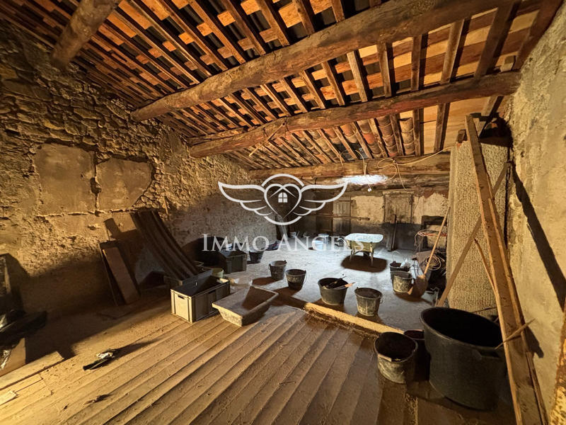 Maison ancienne - 117 m² - 4 pièces