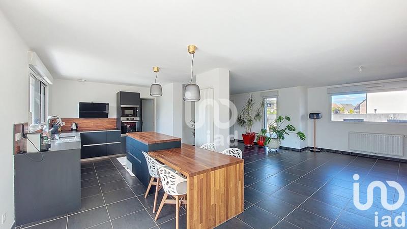 Maison - 141 m² - 5 pièces