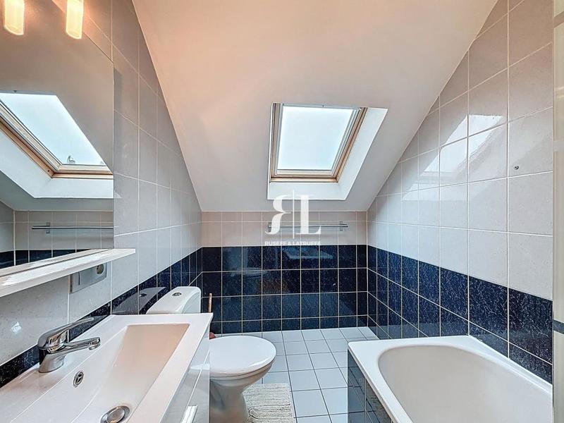 Maison - 104 m² - 5 pièces