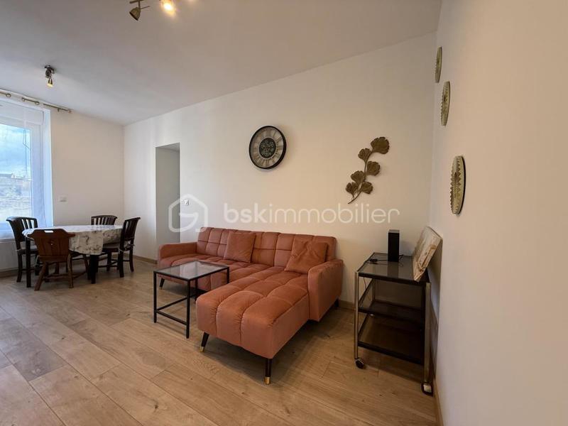 Immeuble - 134 m² - 8 pièces