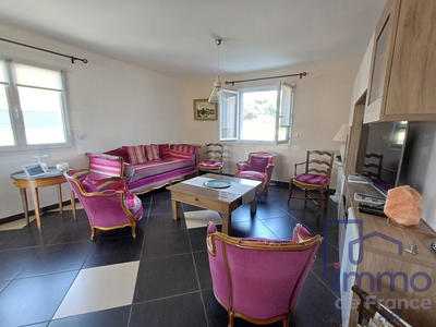 Maison - 104 m² - 5 pièces