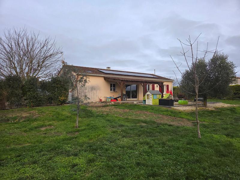 Maison - 97 m² - 5 pièces