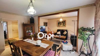 Appartement - 100 m² - 5 pièces