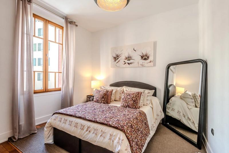 Appartement - 82 m² - 3 pièces