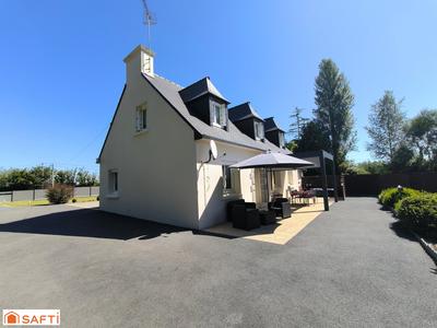 Maison - 127 m² - 8 pièces