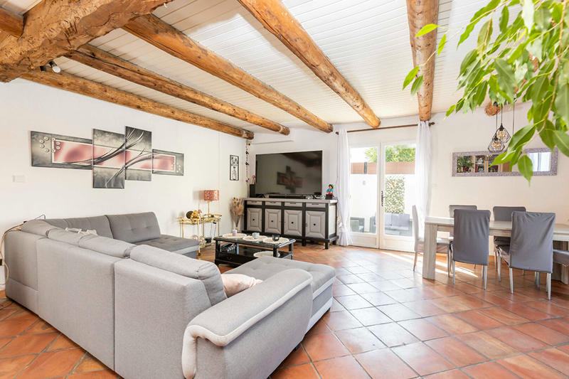 Maison - 161 m² - 6 pièces