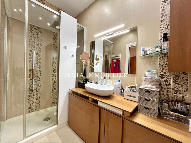 Appartement - 87 m² - 3 pièces