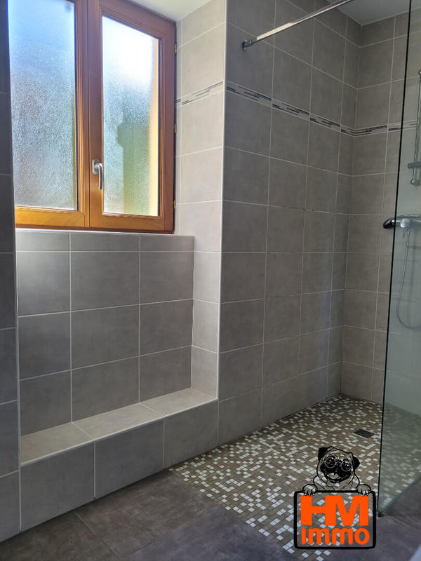 Maison - 121 m² - 6 pièces