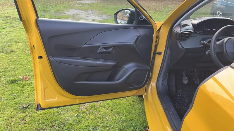 Peugeot 208 II 1.2 PureTech 75 Like - Première main