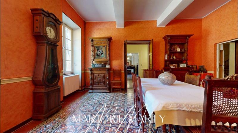 Propriété - 490 m² - 13 pièces