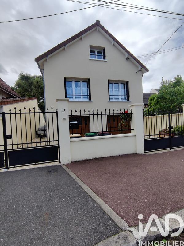 Maison - 122 m² - 6 pièces