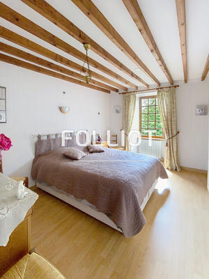 Maison - 180 m² - 7 pièces