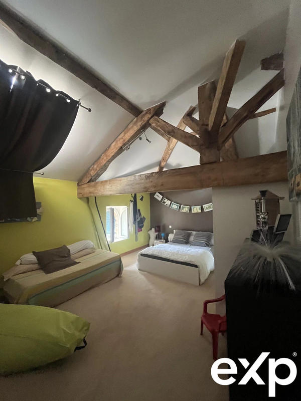 Bastide - 343 m² - 8 pièces